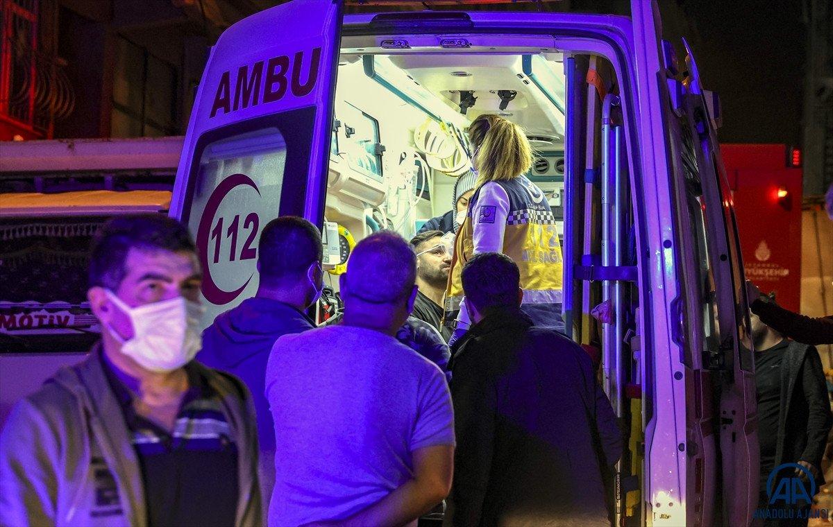 Sultangazi'de yangın: 11 kişi dumandan etkilendi