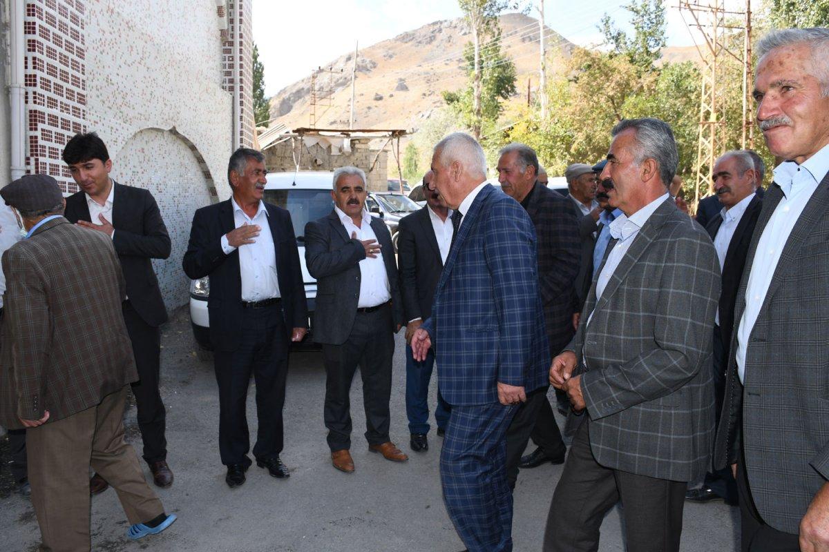 Hakkari'de bir aşiret daha düğünlerde abartılı harcamaları kaldırdı