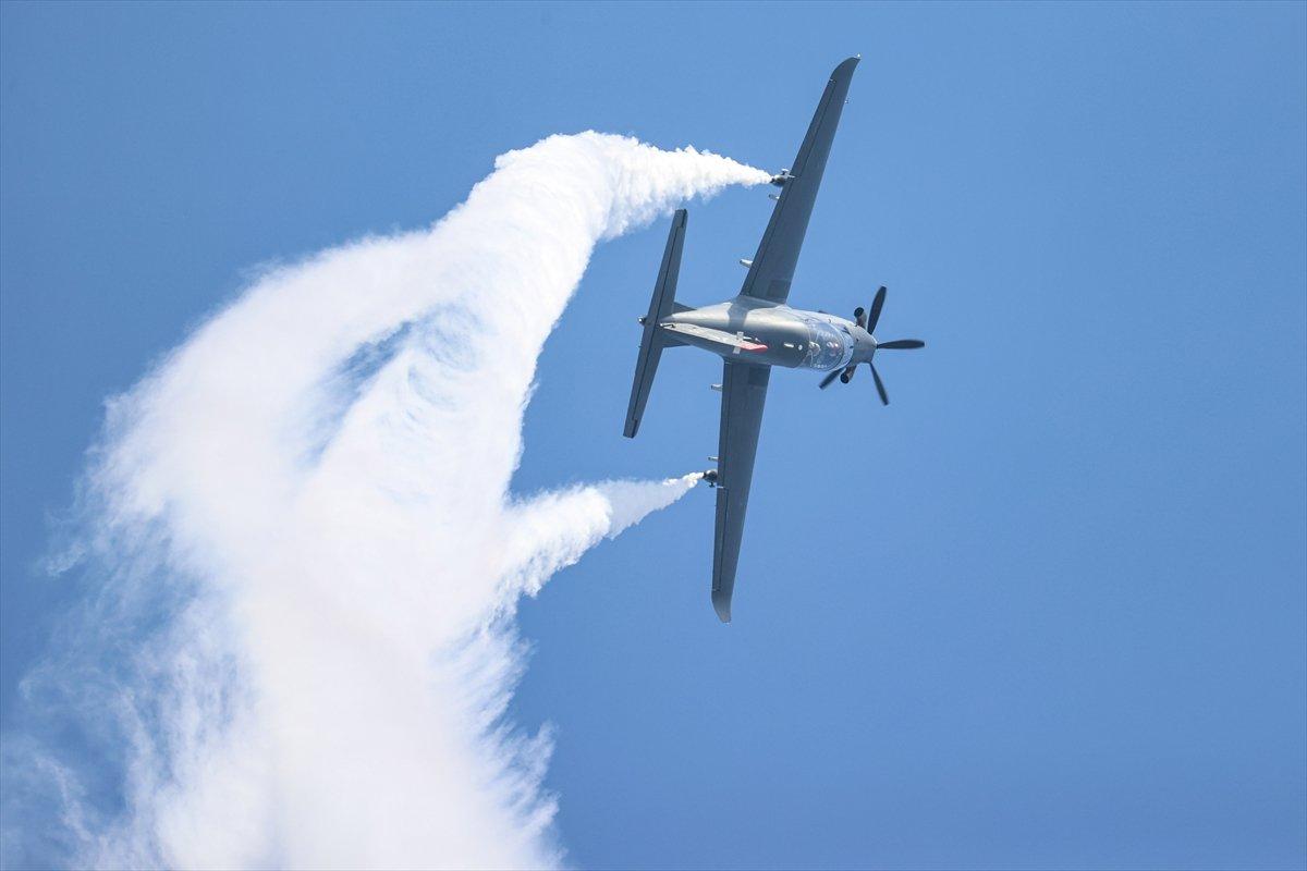 TEKNOFEST gösteri uçuşları heyecan yarattı