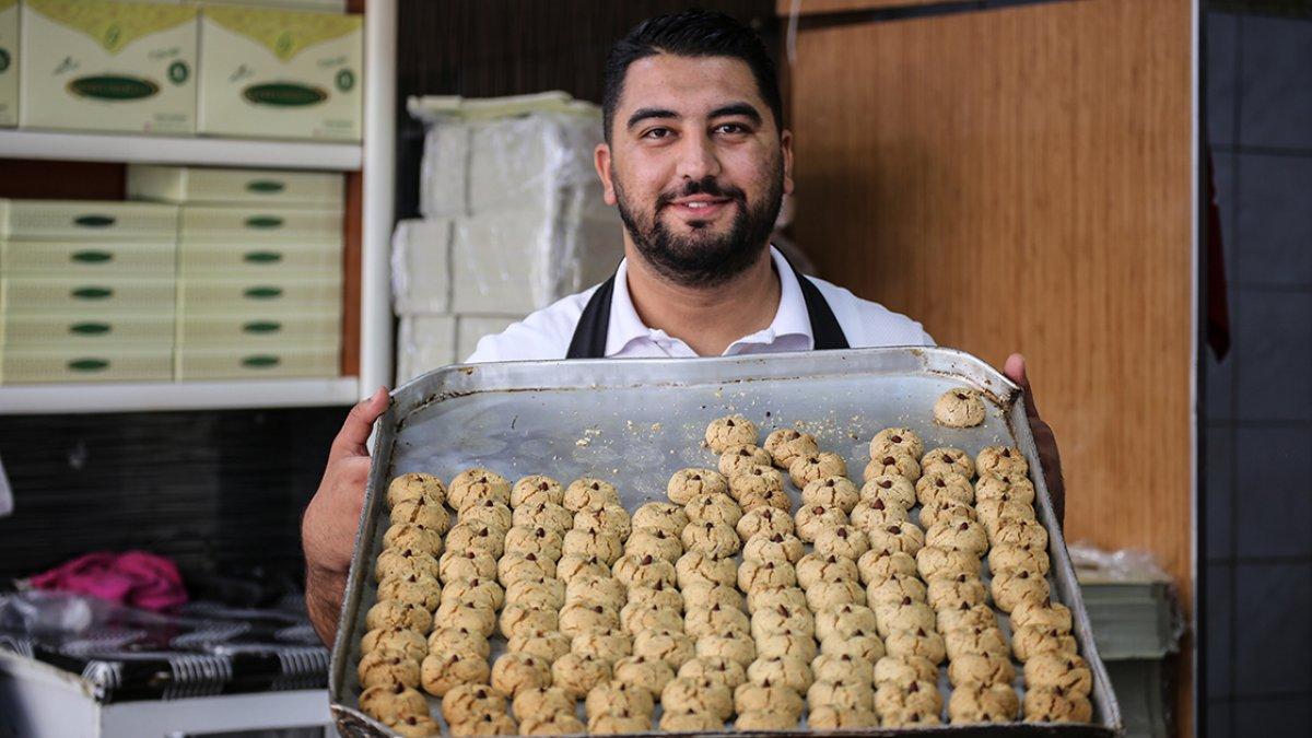 Kayısı çekirdekli kurabiye