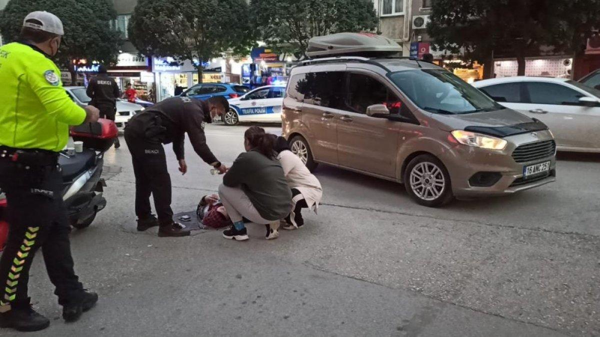 Bursa'da elektrikli bisiklet ile otomobil çarpıştı