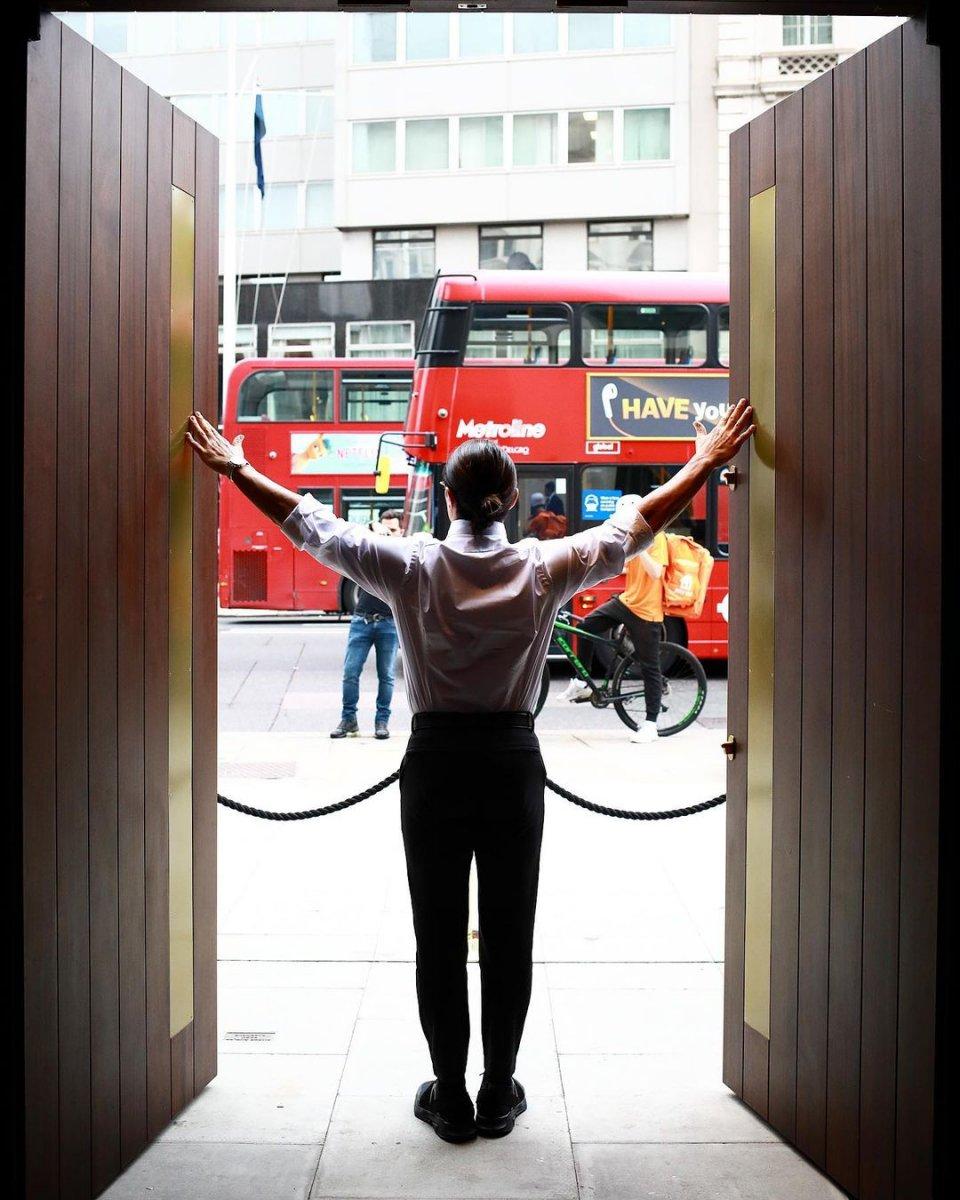 Nusret'in Londra'daki şubesine akın var