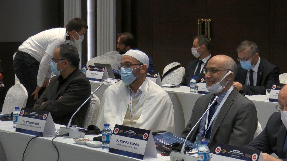 Ali Erbaş, Uluslararası Namaz Vakitleri Kongresi açılış programında konuştu