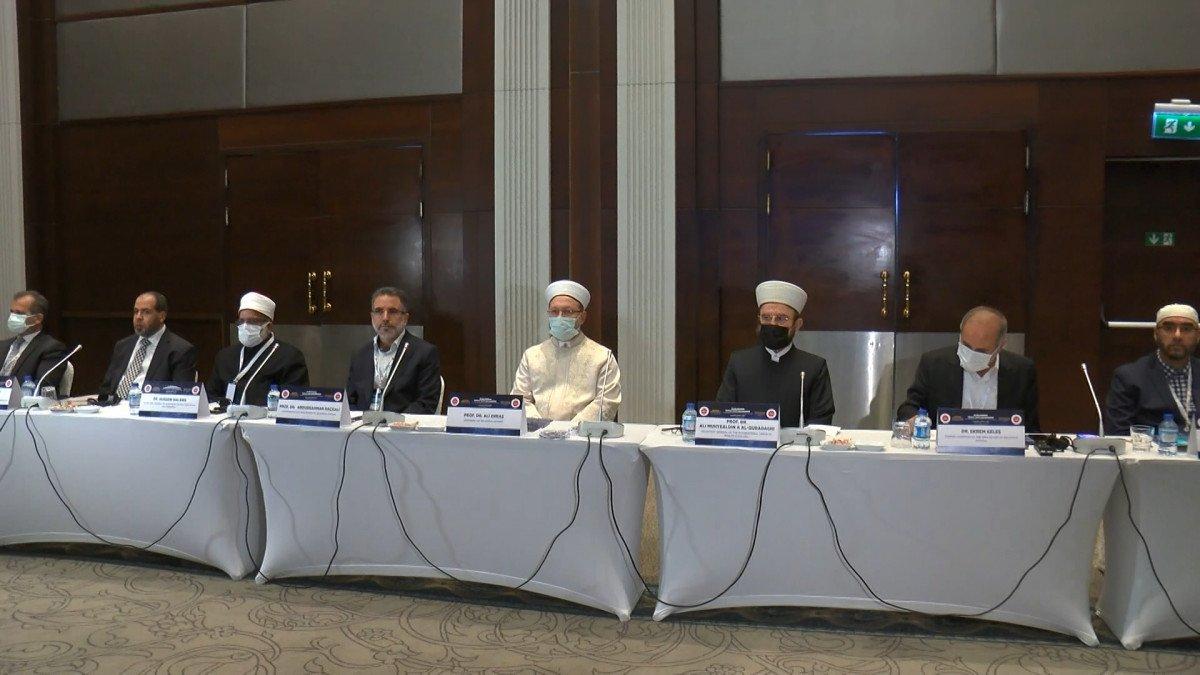 Ali Erbaş, Uluslararası Namaz Vakitleri Kongresi açılış programında konuştu