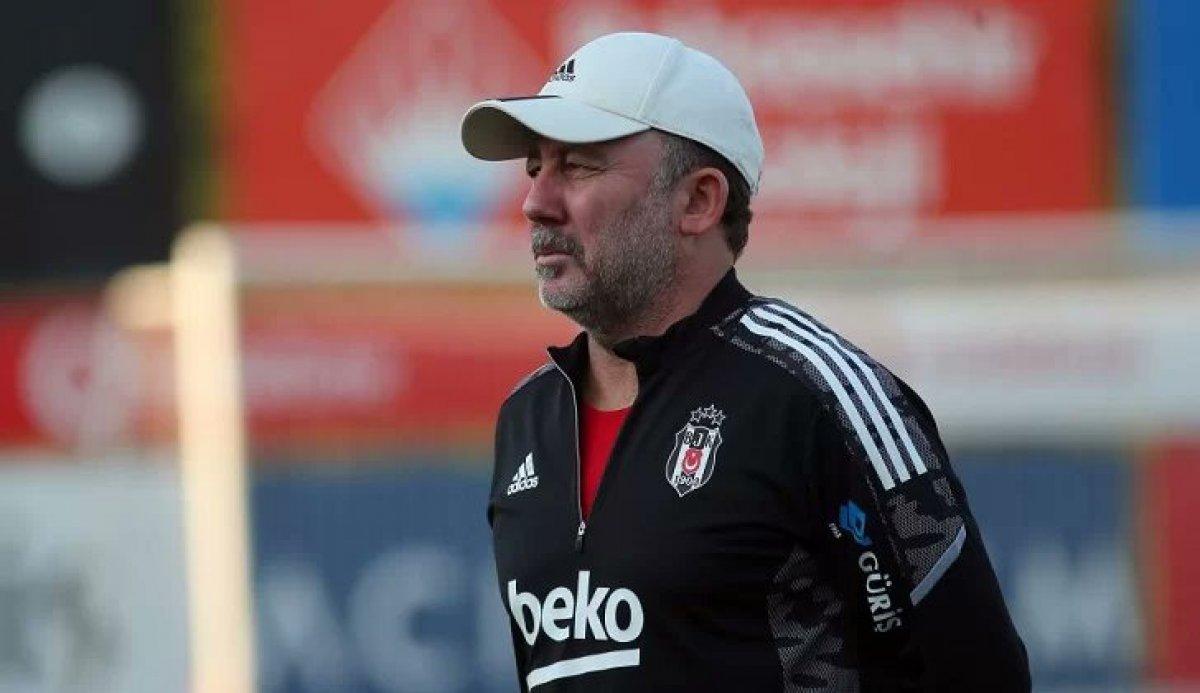 Sergen Yalçın'dan futbolculara: İyiyim diyorsunuz sakatlanıyorsunuz