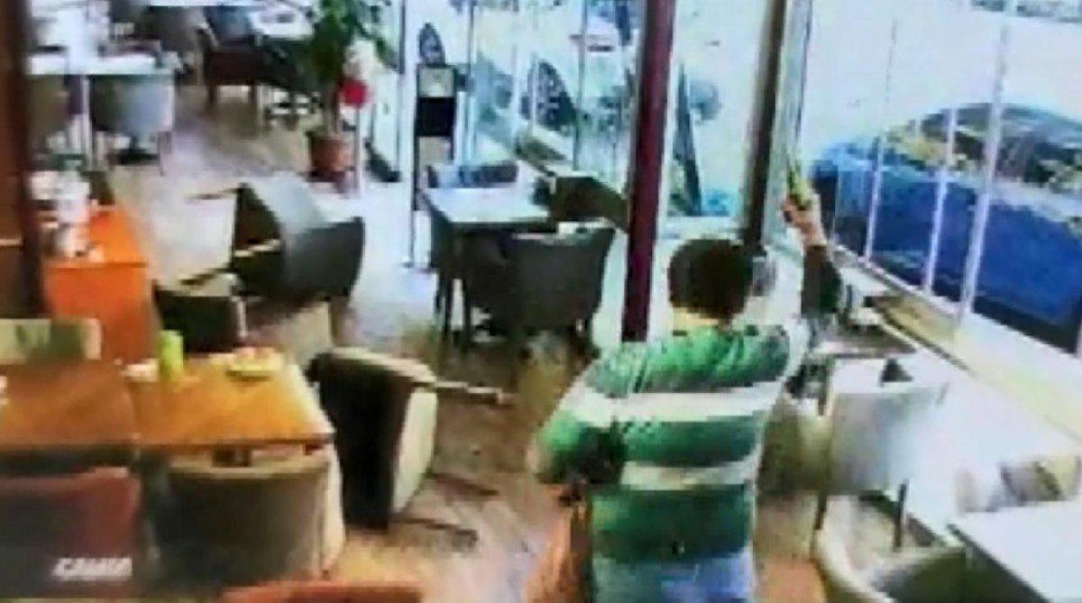 Esenyurt'ta kahvaltıya giden arkadaşların silahlı kavgası