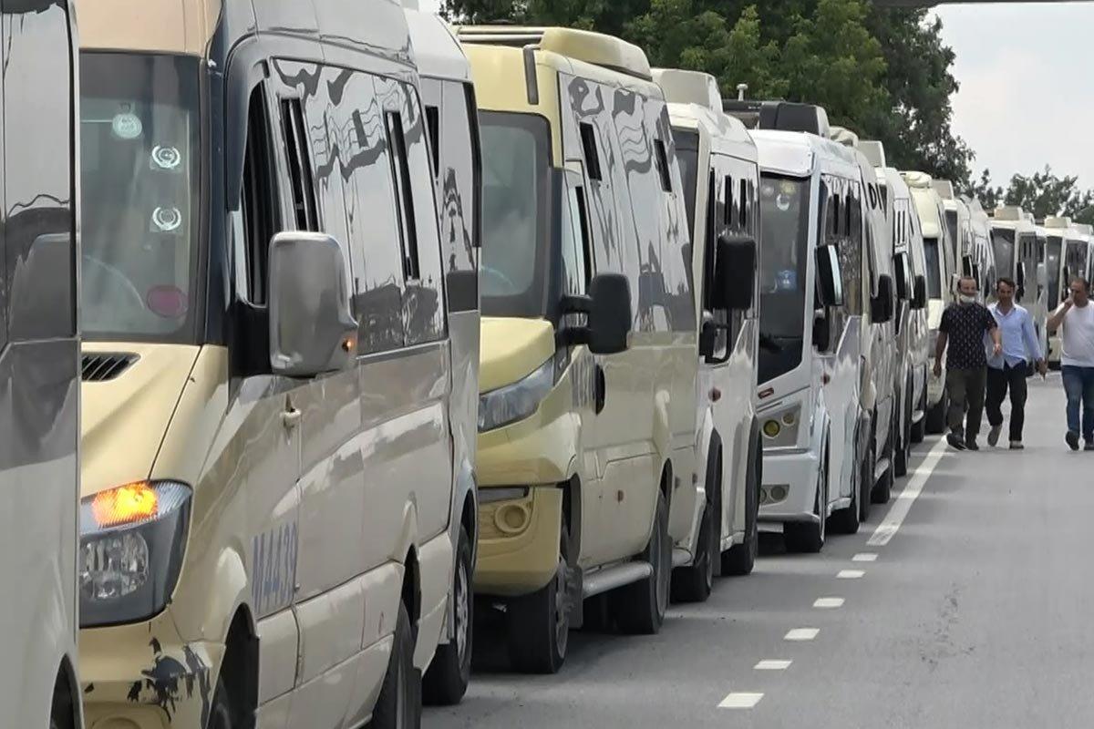 İstanbul'da 750 minibüs ve 250 dolmuşun taksiye dönüşüm süreci başladı