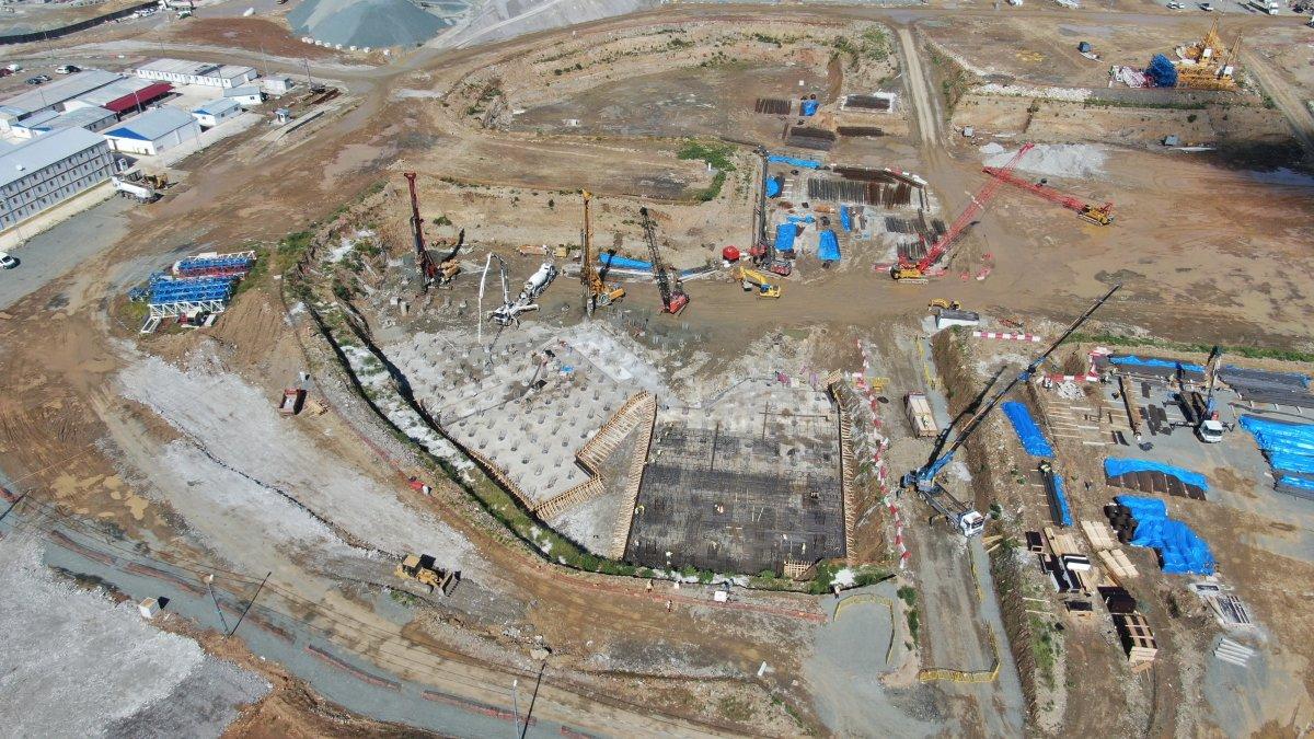 Trabzon Şehir Hastanesi için 400 fore kazık çakılacak