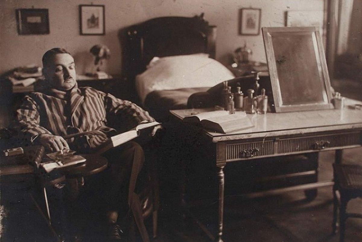 Yahya Kemal ve Tevfik Fikret'in İstanbul tartışmasına şiirle cevapları