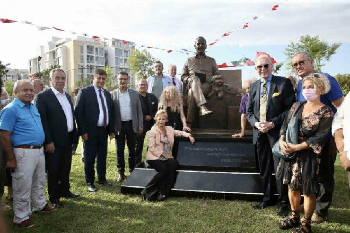 CHP'li Kuşadası Belediyesi'nden 'Sabahattin Ali' heykeli