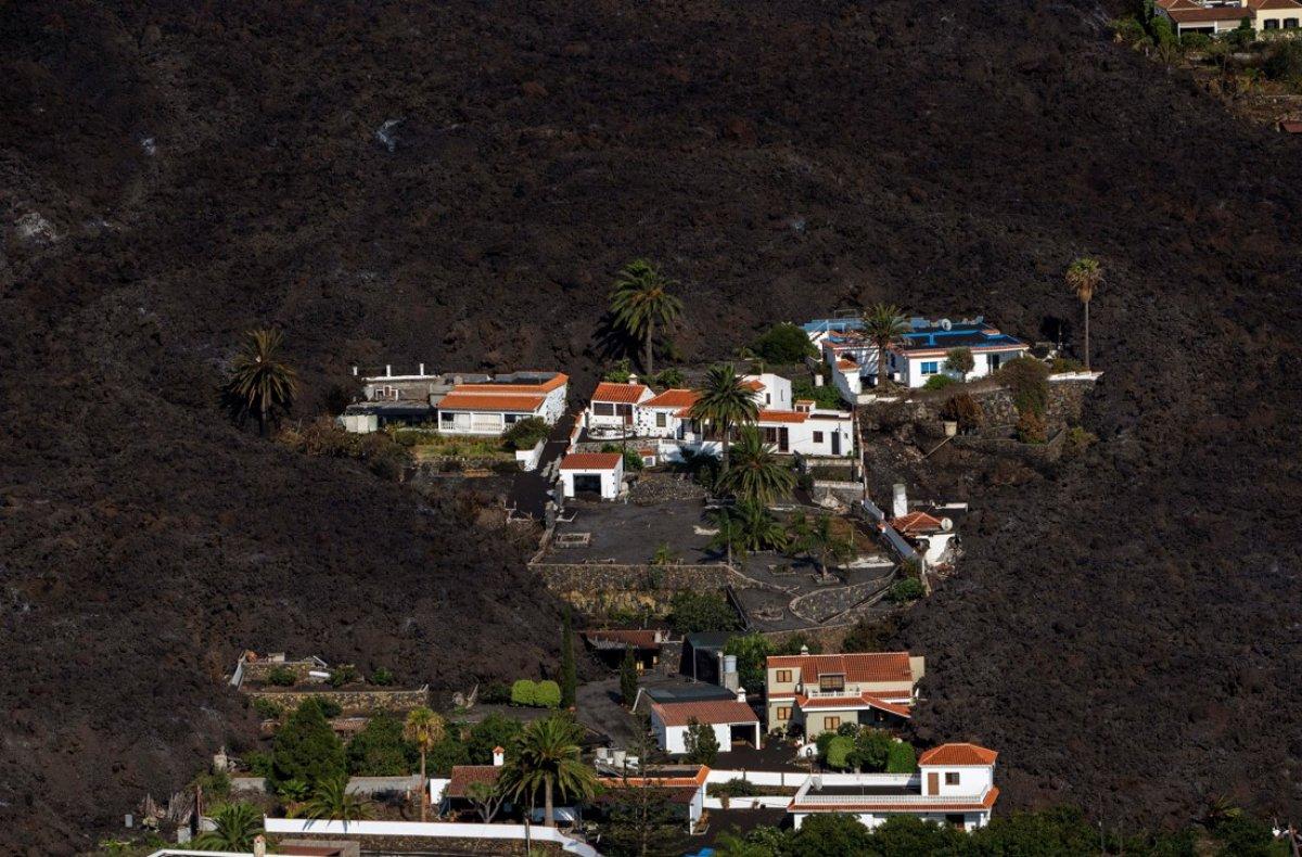 İspanya La Palma'da yanardağ patlaması sürüyor