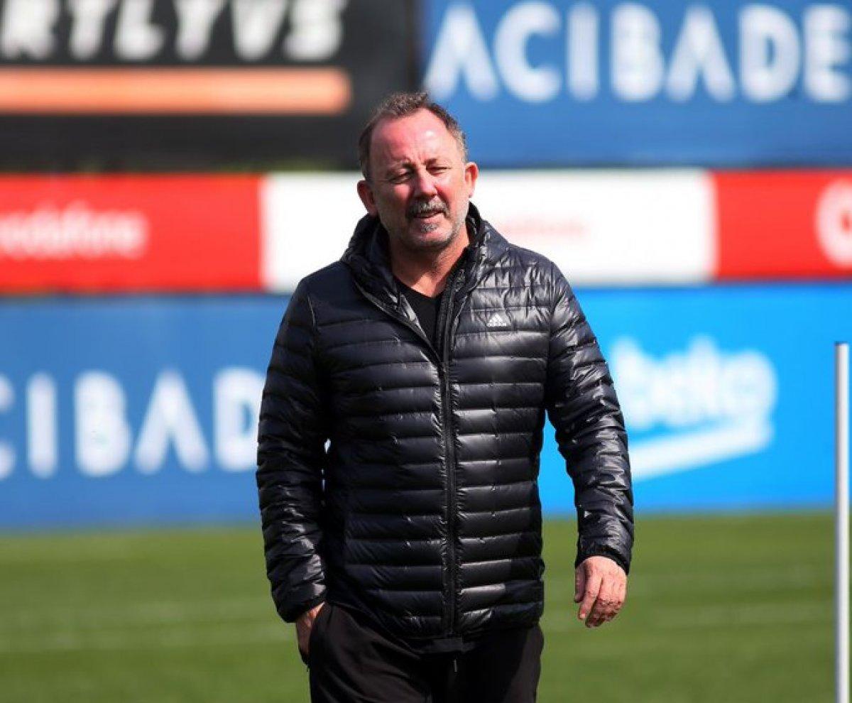 Sergen Yalçın'dan futbolculara: İyiyim diyorsunuz sakatlanıyorsunuz