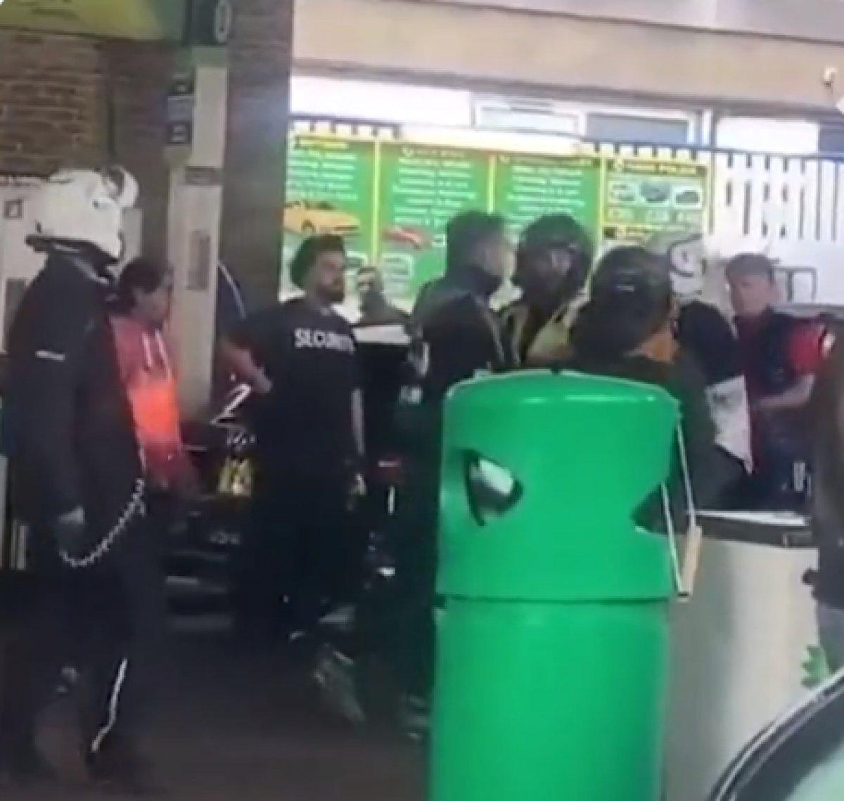 İngiliz medyasında çıkan göçmen karikatürü