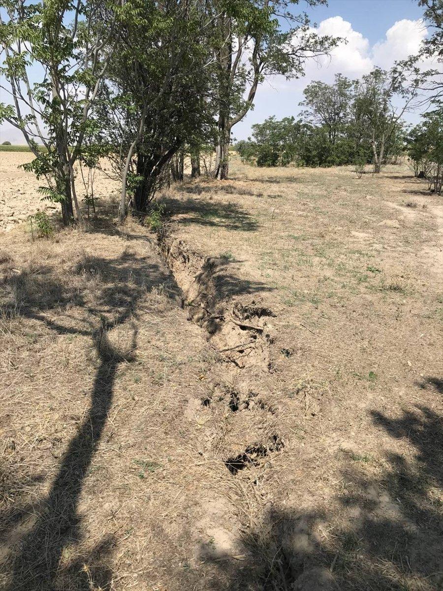 Konya Ovası'ndaki yarıklar kırsal mahallelere ulaştı