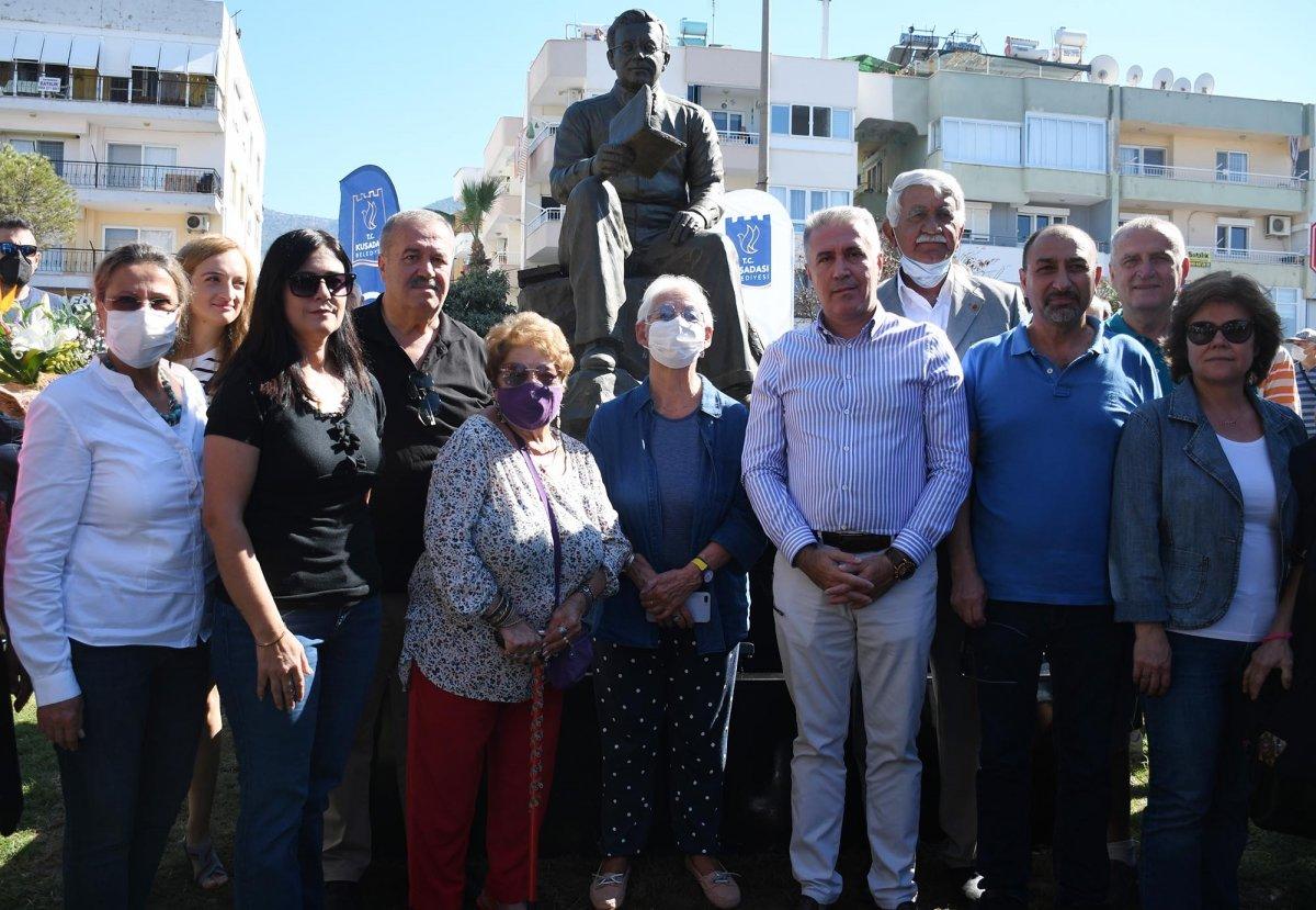 CHP'li Kuşadası Belediyesi'nden 'Sabahattin Ali' heykeli
