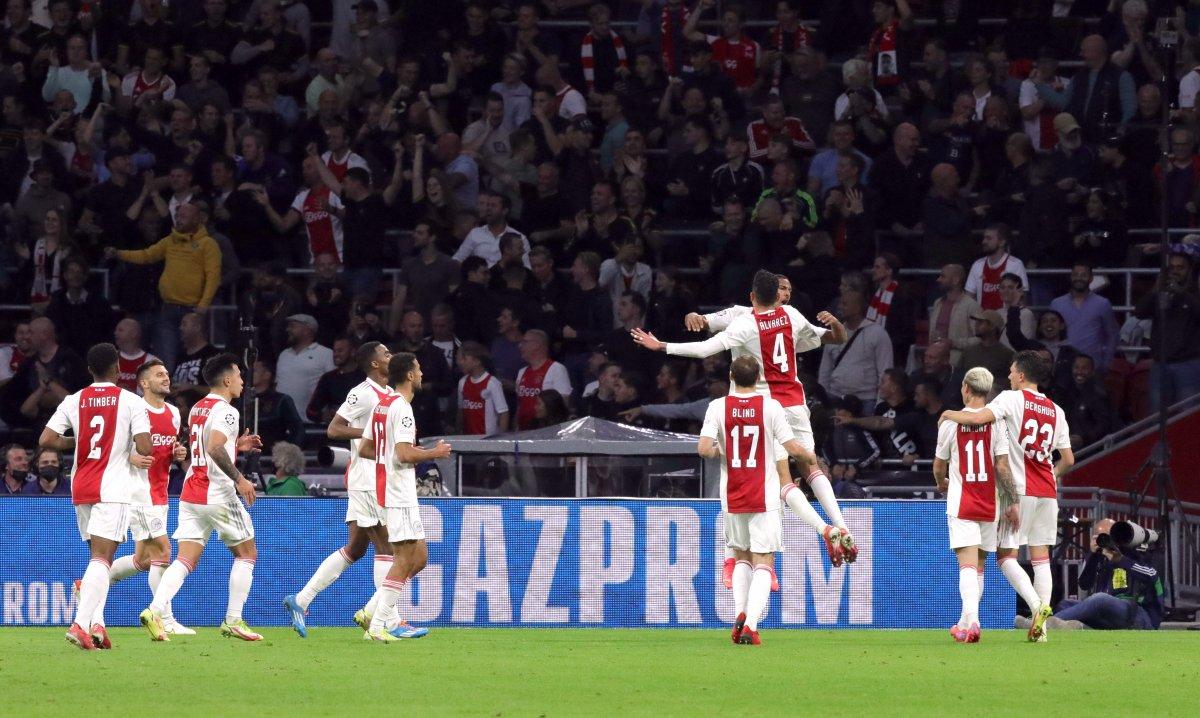 Beşiktaş, Ajax'a 2-0 mağlup oldu