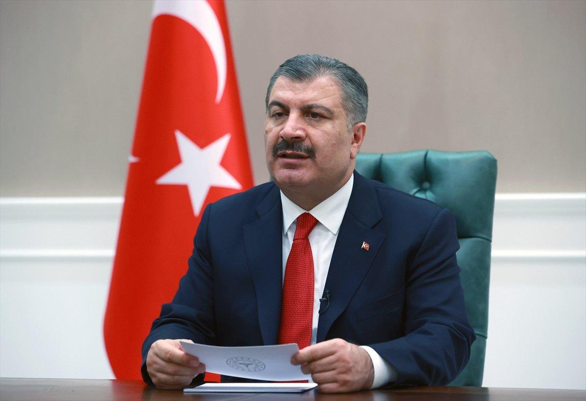 Fahrettin Koca: Okullar kesinlikle kapanmayacak