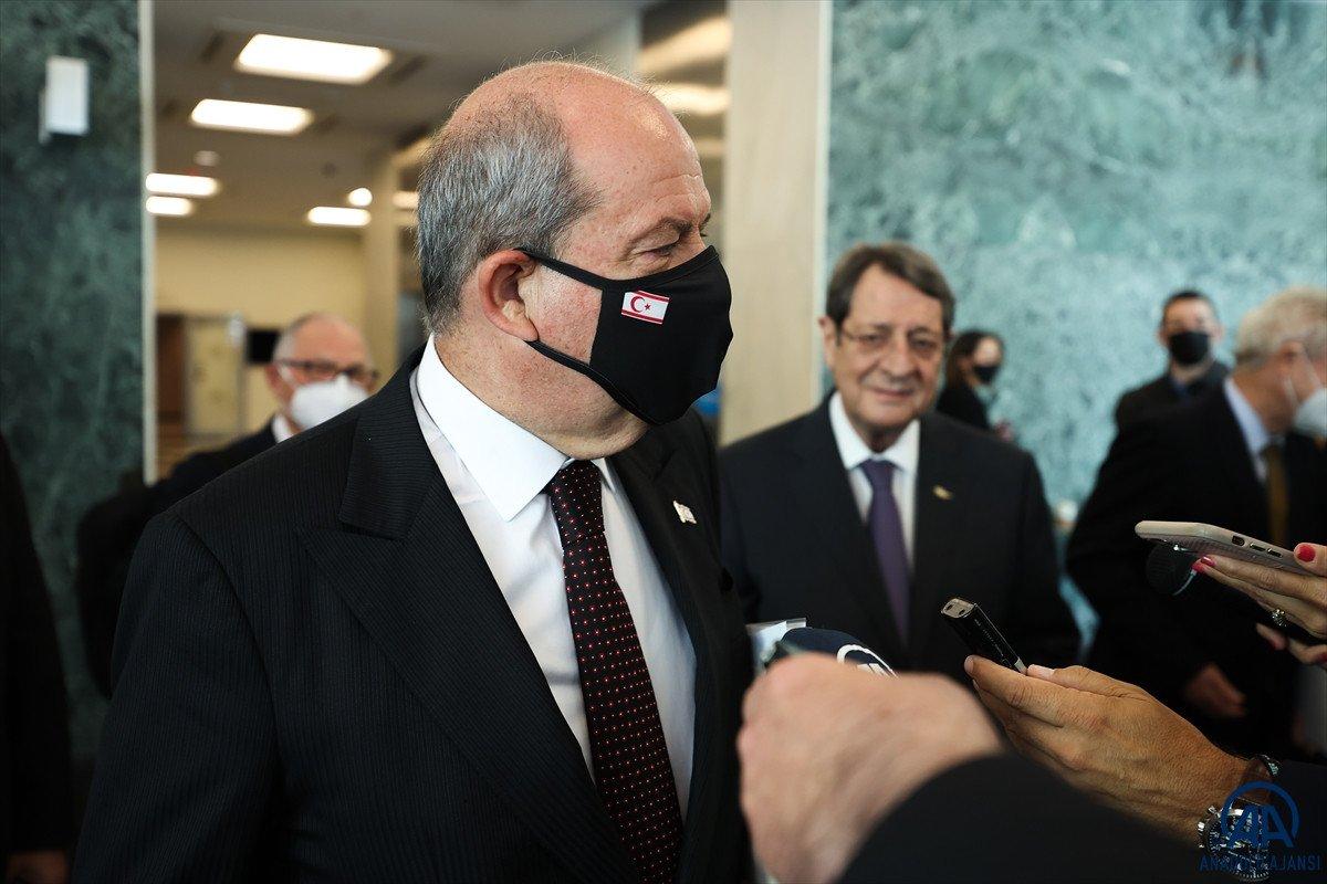 Anastasiadis ve Tatar'dan Kıbrıs'ta iki devletli çözüm açıklamaları