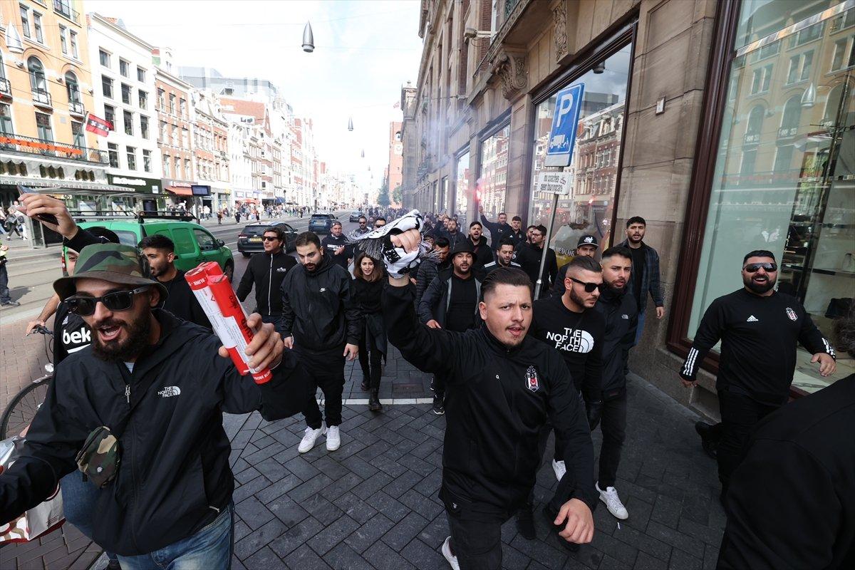 Beşiktaş taraftarı Hollanda'da