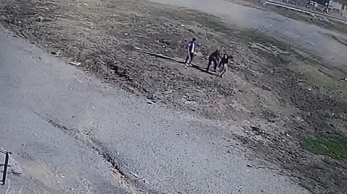 Sultangazi'deki camide uyuşturucu kullananlara dayak