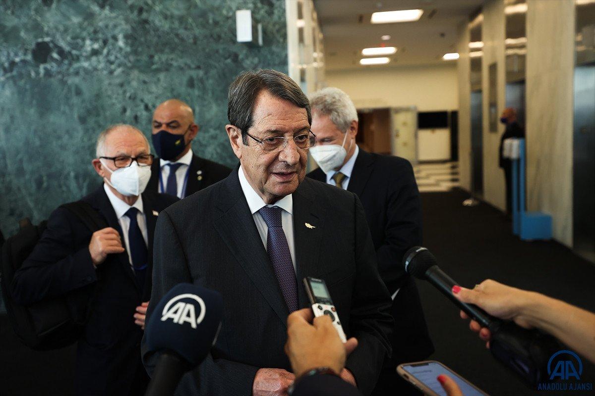 Anastasiadis ve Tatar'dan Kıbrıs'ta iki devletli çözüm açıklamaları