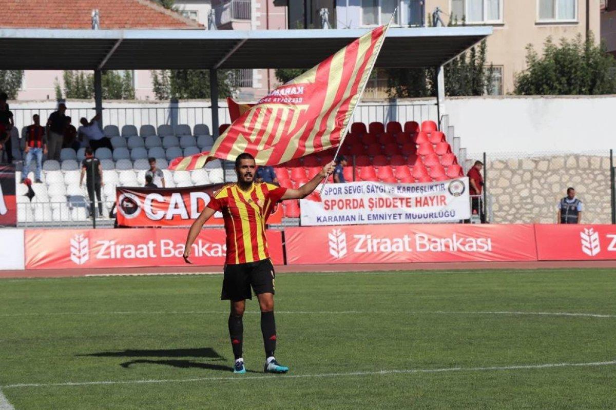 Samsun'da amatör futbolcu aracında yanarak hayatını kaybetti