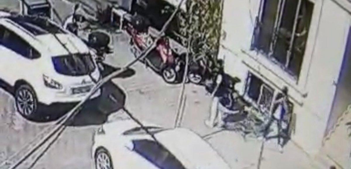 Kağıthane'de öğrencilere torpil atan çocuk