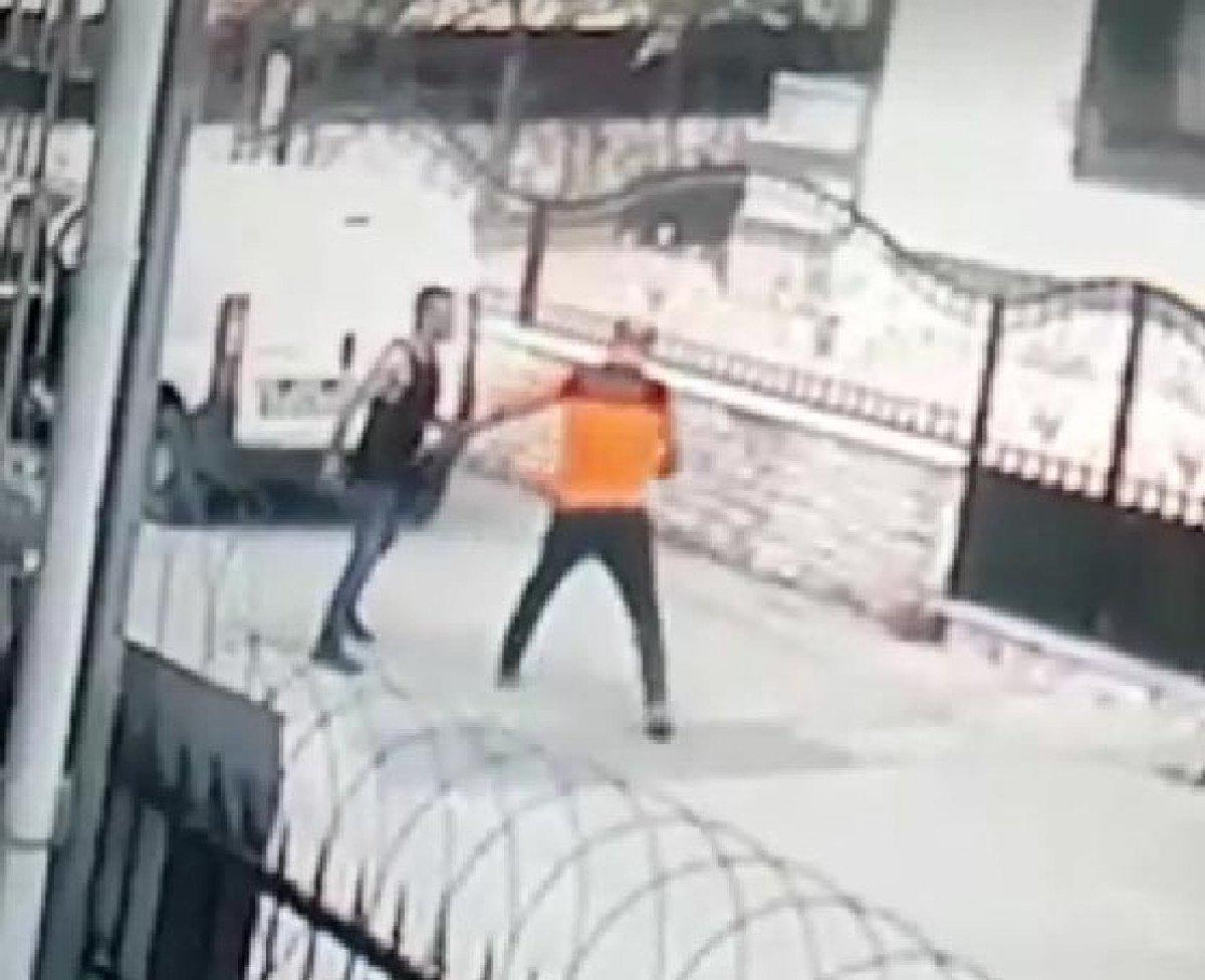 Kocaeli'de kargo görevlisine saldırı