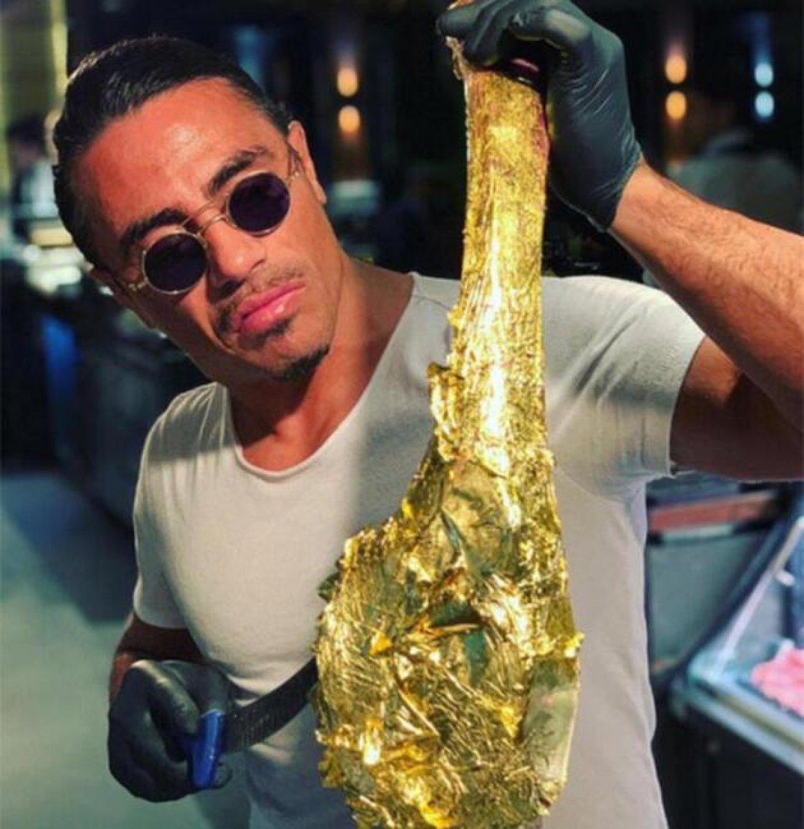 Times'tan Nusret analizi: İstanbul'un seksi kasabı