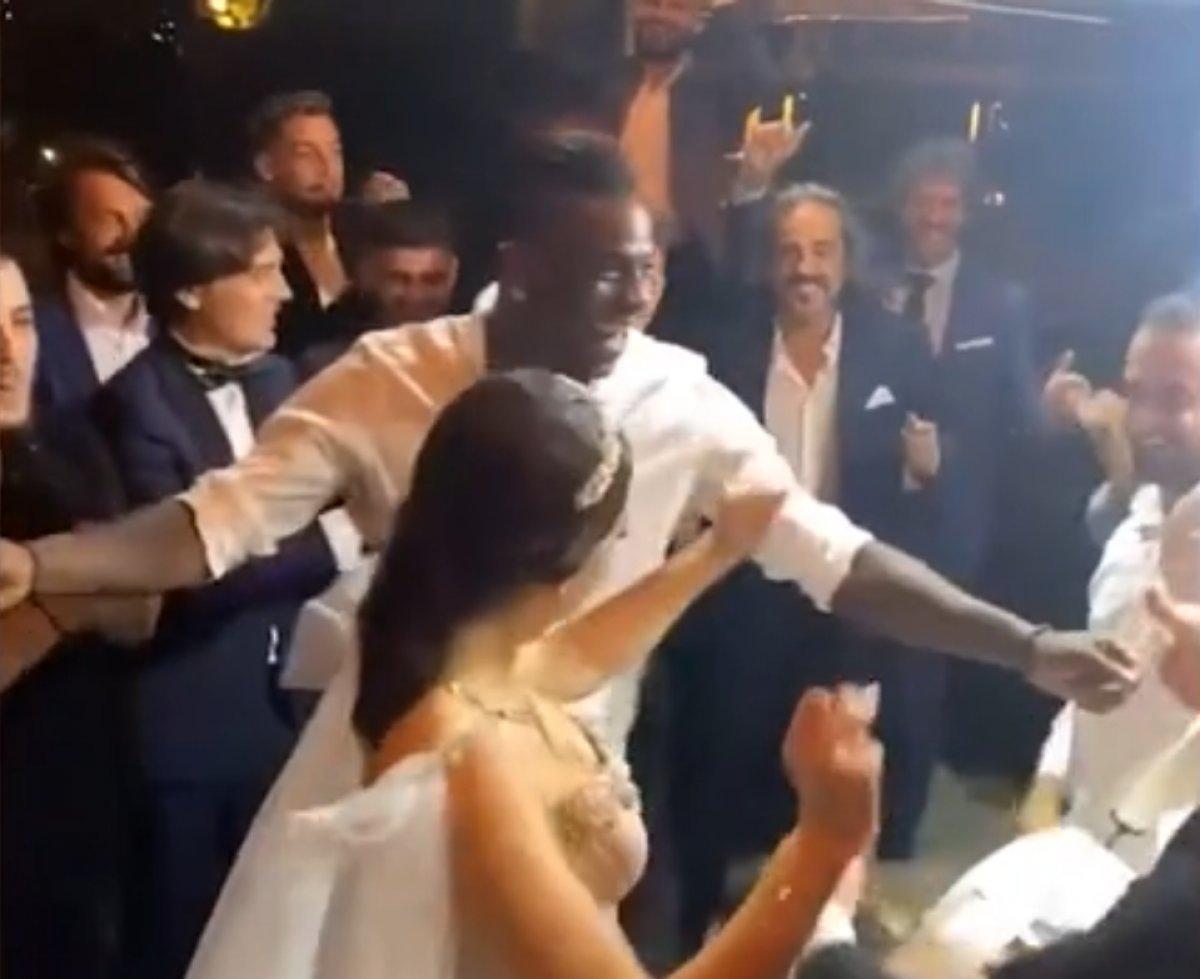 Balotelli, Adana'da bir düğüne katıldı