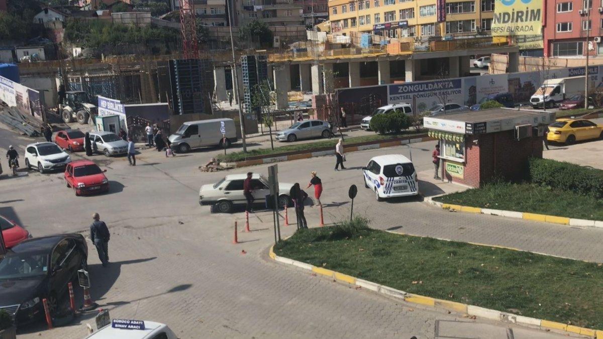 Zonguldak'ta tartıştığı kadının üzerine otomobilini sürdü