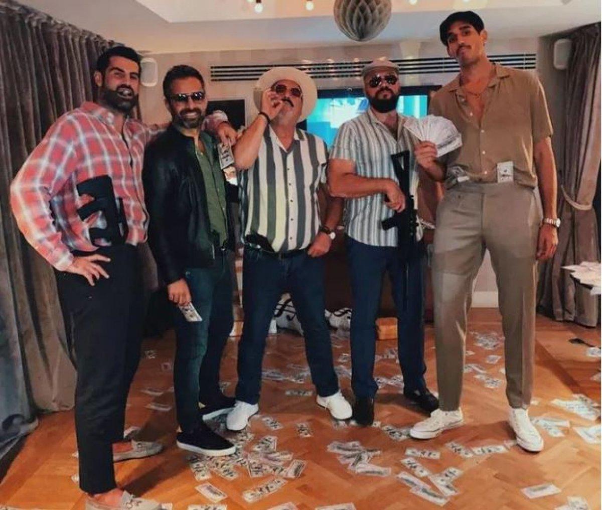 Volkan Demirel'den Escobar pozu