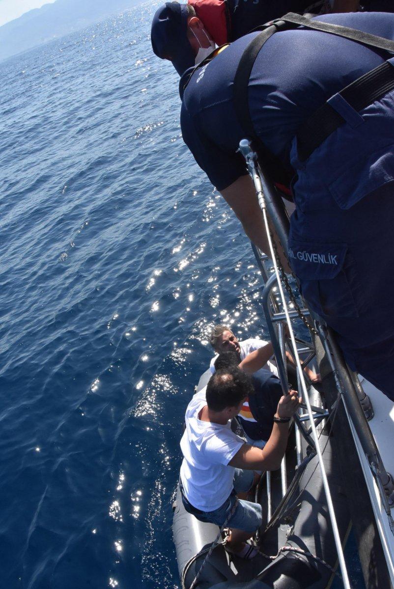 Aydın'da lastik botla bulunan şahısların FETÖ'den arandığı belirlendi