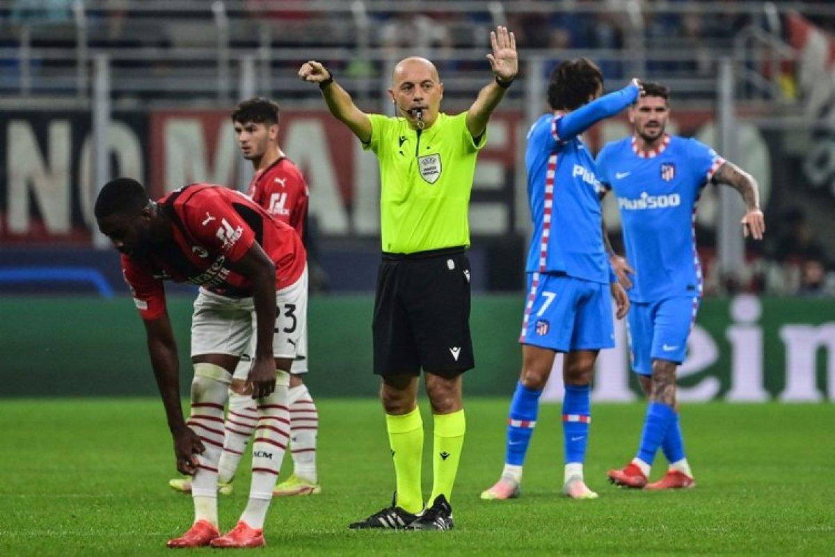 İtalyanlar Cüneyt Çakır'ı UEFA'ya şikayet etti