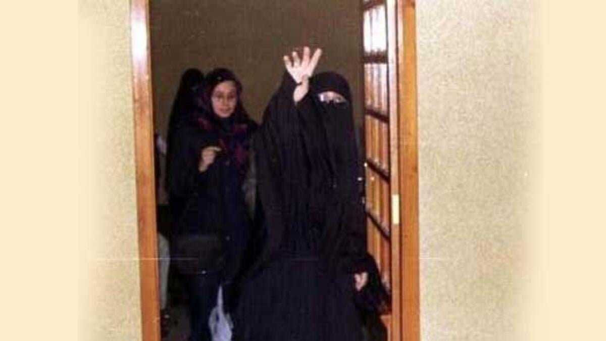 İbrahim Tatlıses'in eski eşi  Adalet Sara sessizliğini bozdu