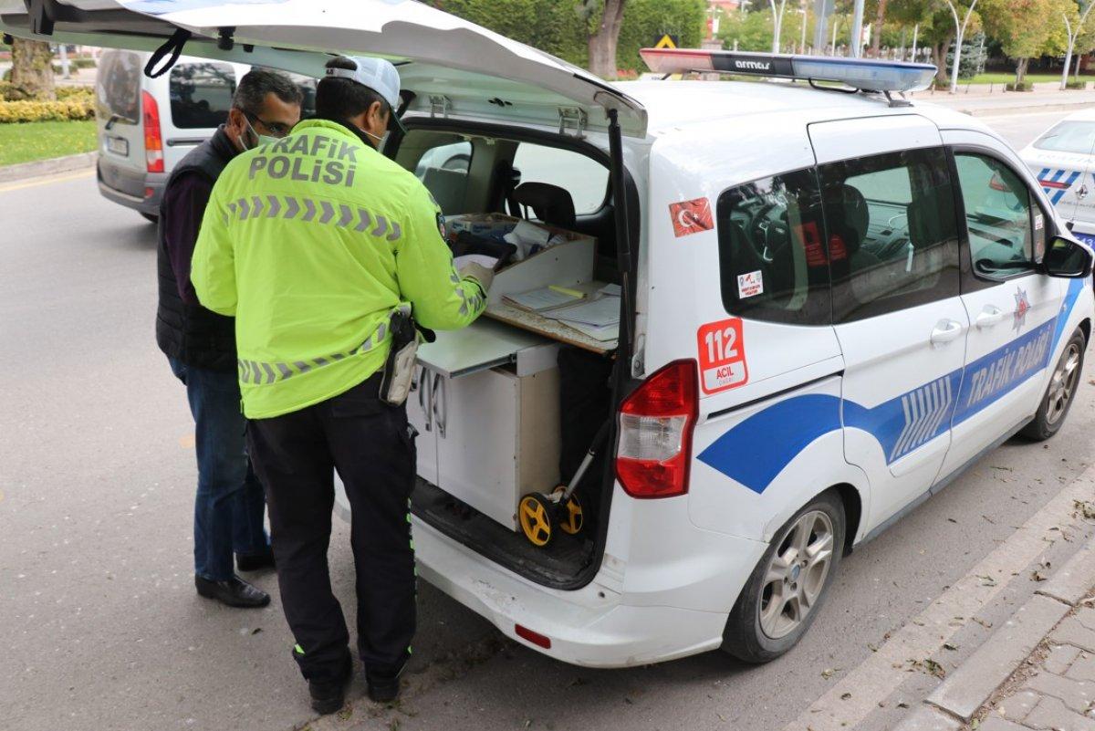 Bolu’da trafik ekipleri, taksimetre açmayan sürücülere ceza kesti