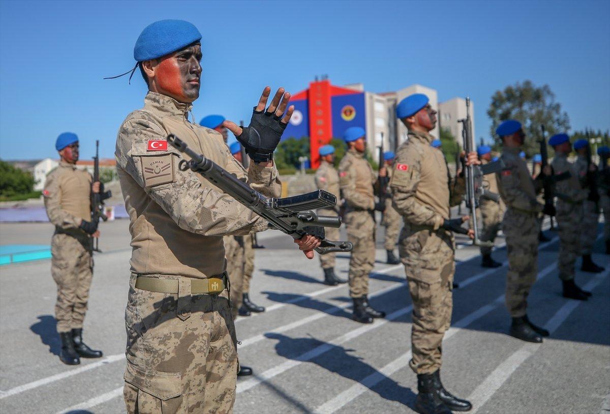 İzmir'de subay adayları yemin etti