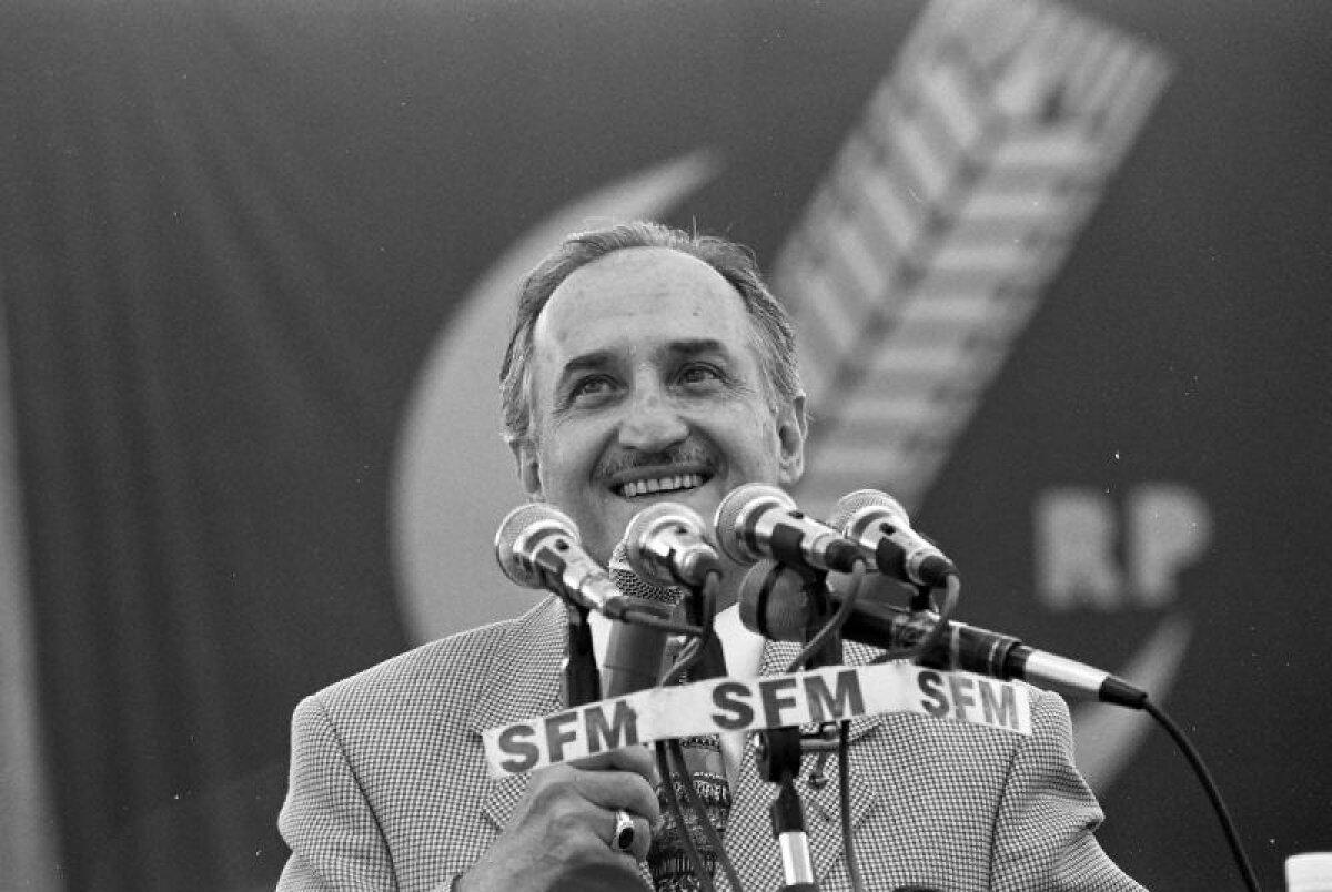 Oğuzhan Asiltürk hayatını kaybetti