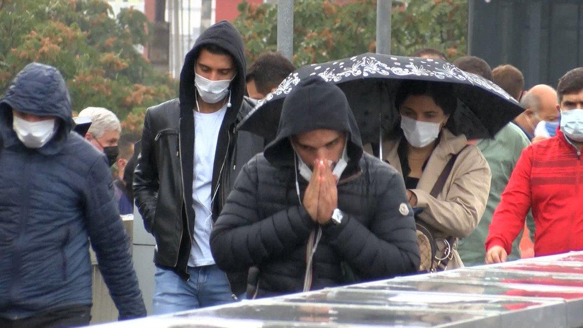 İstanbul'da haftanın son iş günü trafik yüzde 70'e yaklaştı