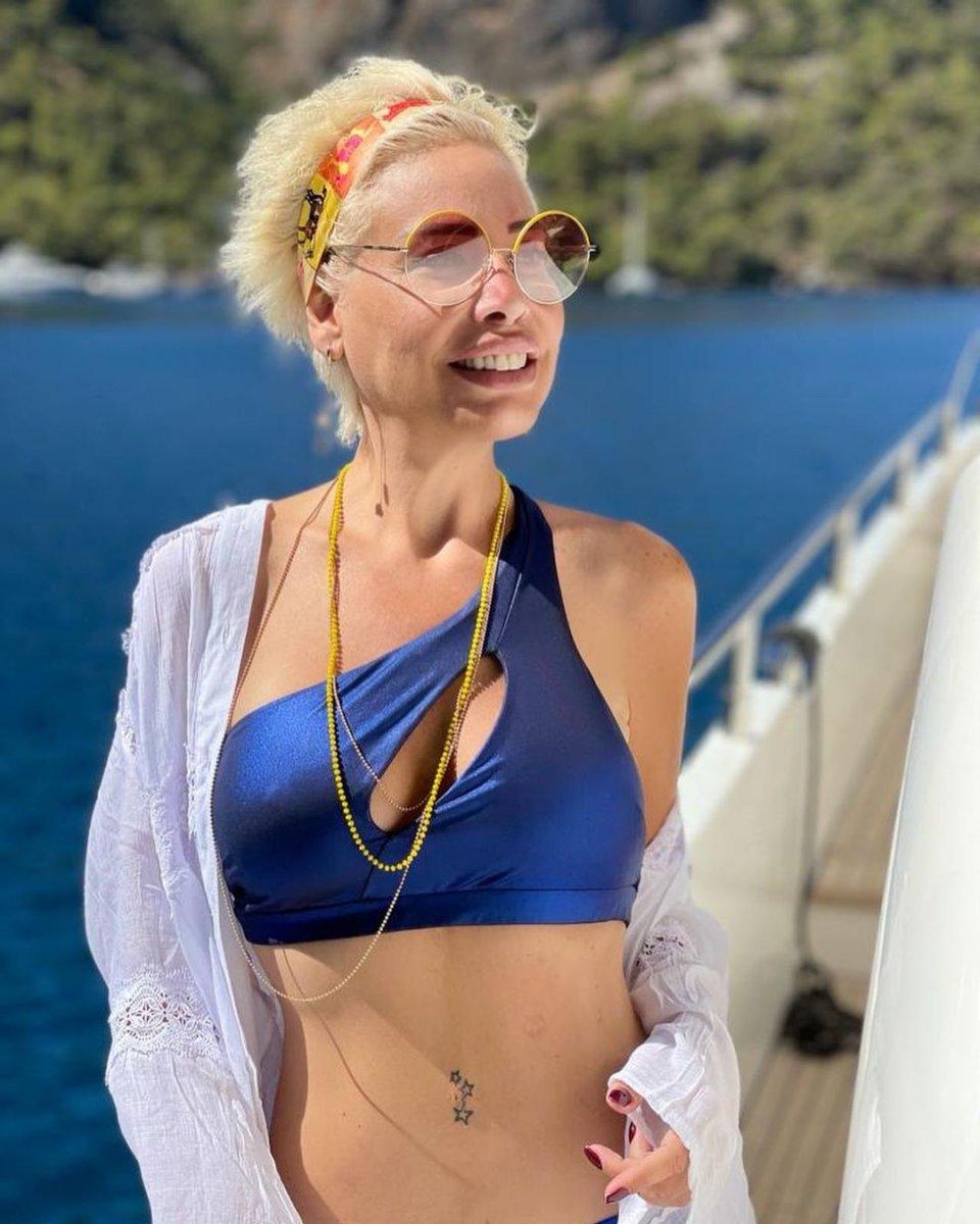 Linet, photoshop'u abarttı