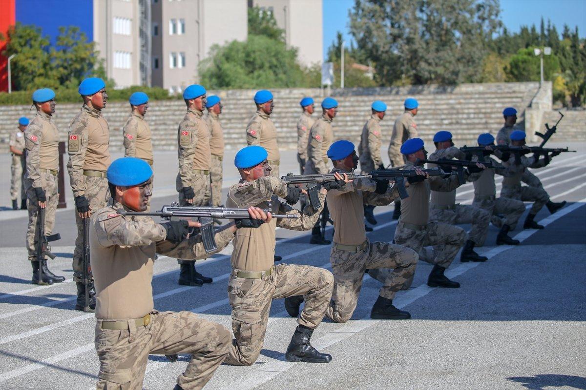İzmir'de subay adayları yemin etti