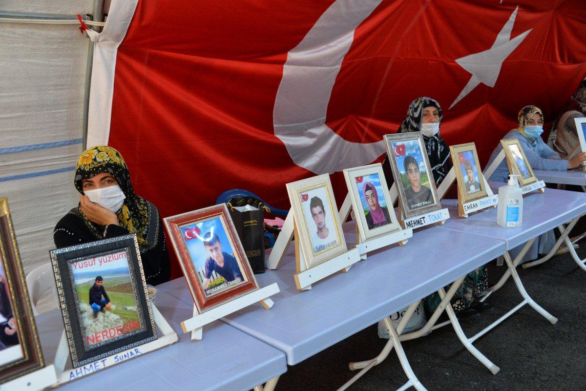 Evlat nöbetindeki baba Nurettin Ödümlü: Yaşadığını hayal ederek yaşıyorum