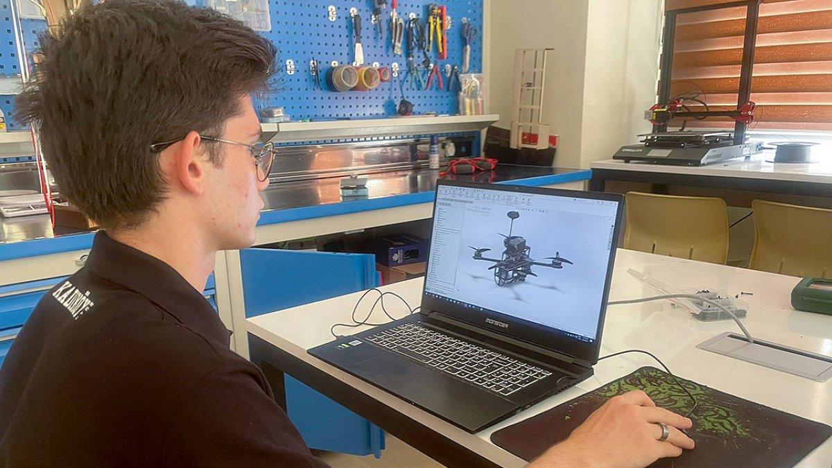 TEKNOFEST birincisi öğrenciler ilerde savunma sanayiinde görev almak istiyor