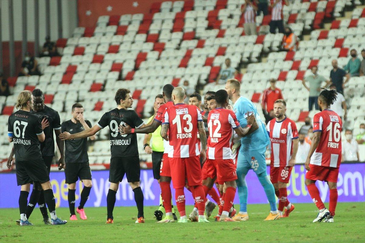 Antalyaspor Asbaşkanı: Artık isyan noktasındayız