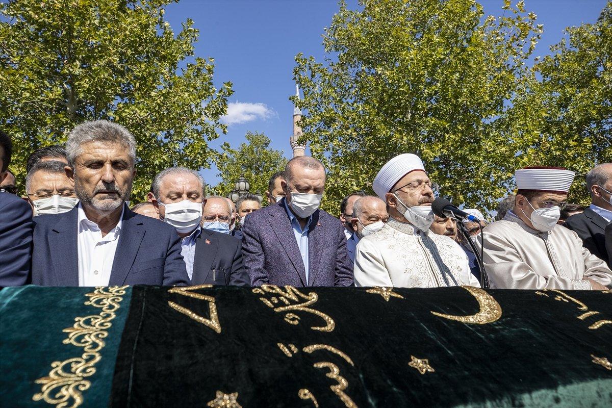 Oğuzhan Asiltürk'e veda