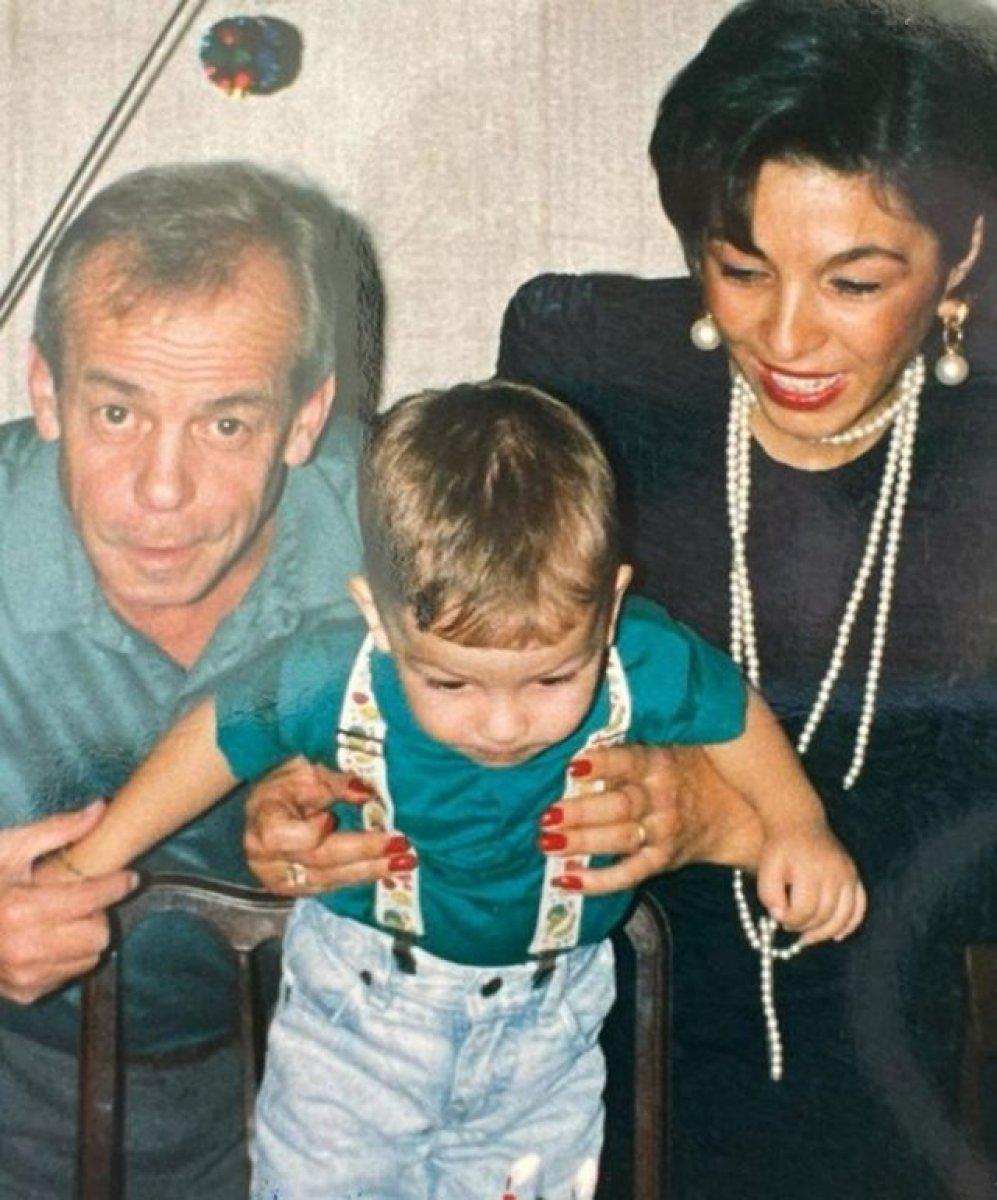 Babasını kaybeden Boran Kuzum'dan duygusal paylaşım