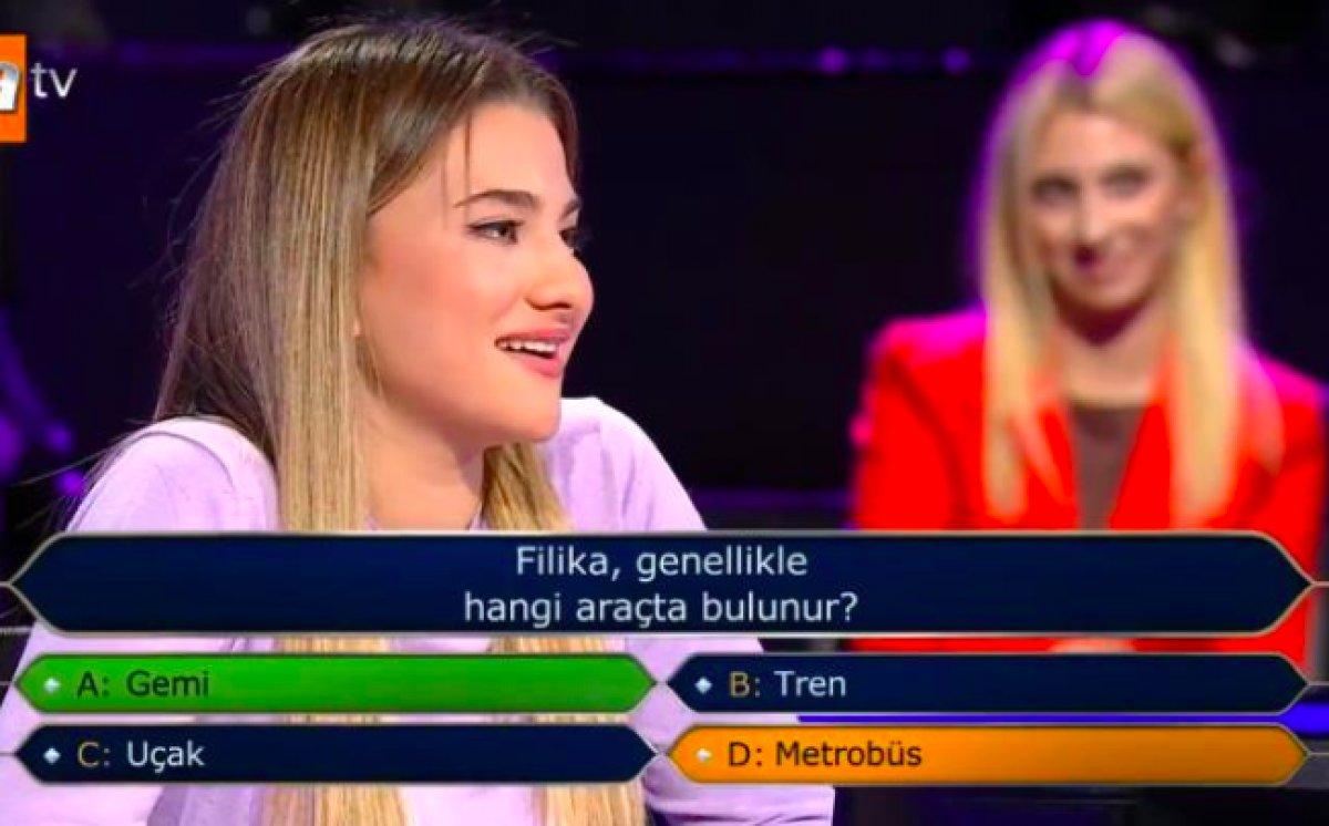 Matematik dünya üçüncülüğü bulunan yarışmacı, üçüncü soruda yarışmaya veda etti