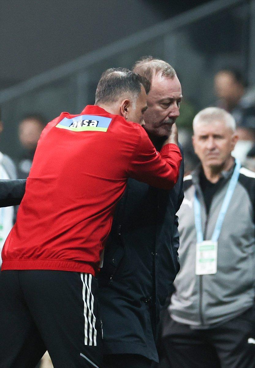 Sergen Yalçın kırmızı kart gördü