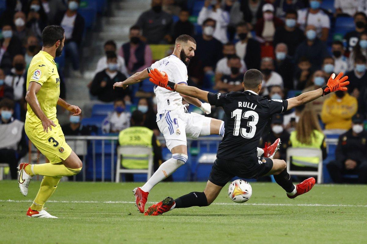 Benzema sezona bomba gibi başladı