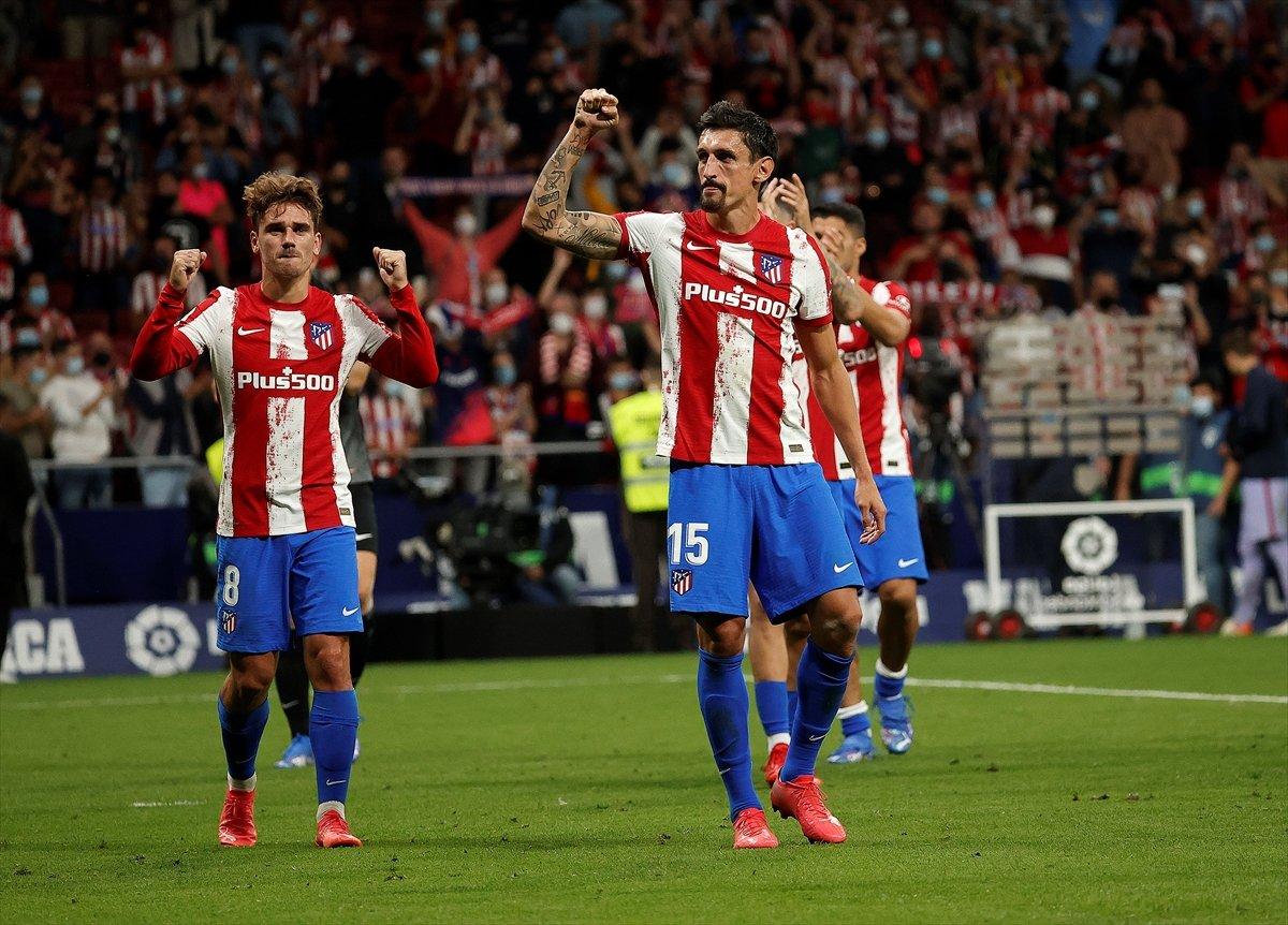 Atletico Madridli Suarez, eski takımı Barcelona'ya ilk golünü attı